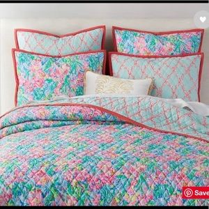 Lilly Pulitzer Queen Quilt